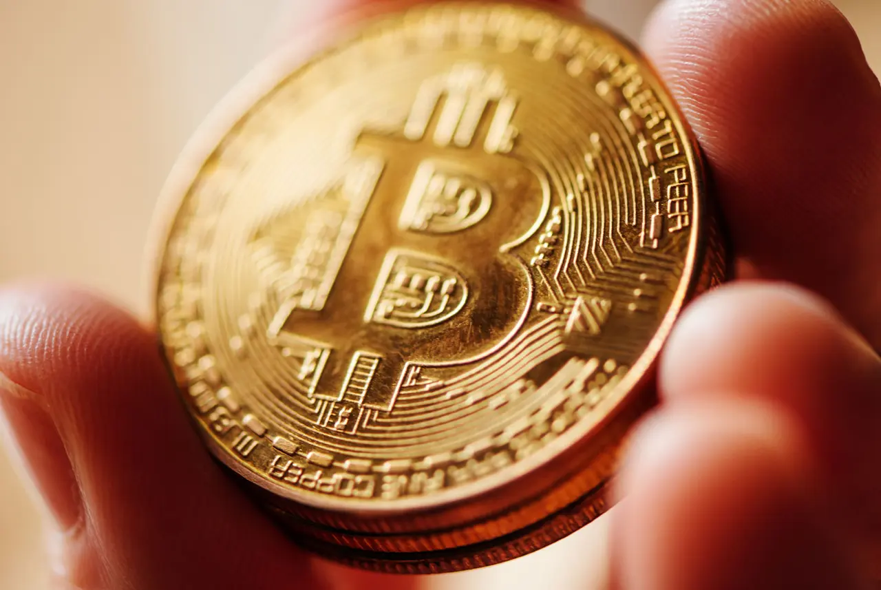 Blockchain Teknolojisi ve Güvenliği: Geleceğin Yönetimi