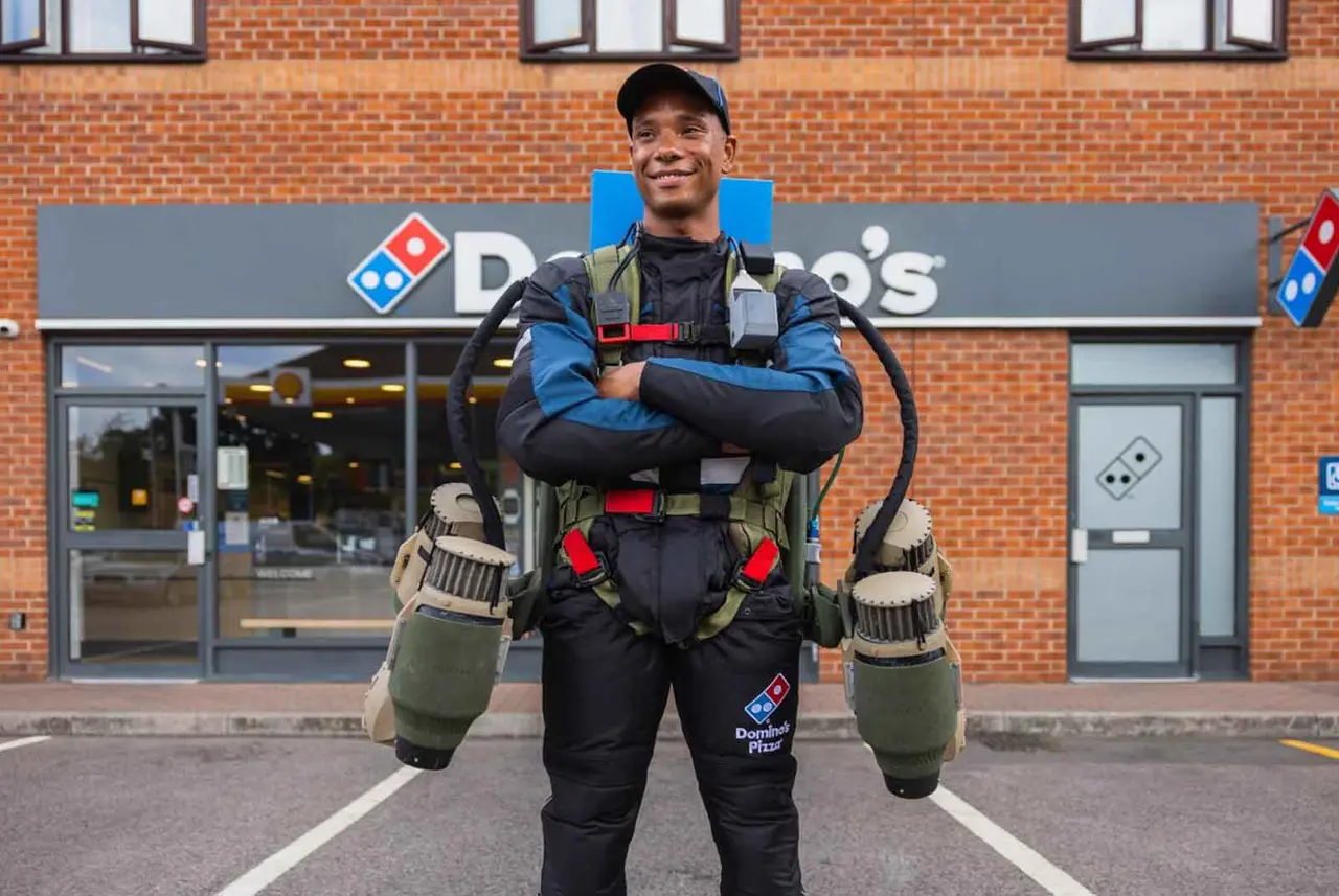 Gökyüzü Bugün Pizzalı!